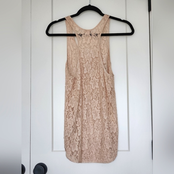 Wilfred | Lace Racerback Tank Top - Picture 4 of 7